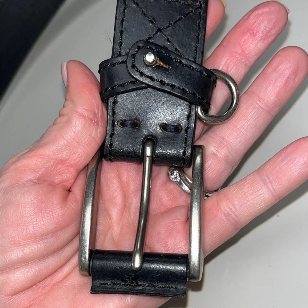 Source Unknown Black Leather Money Belt w/ Silver Buckle size 42”